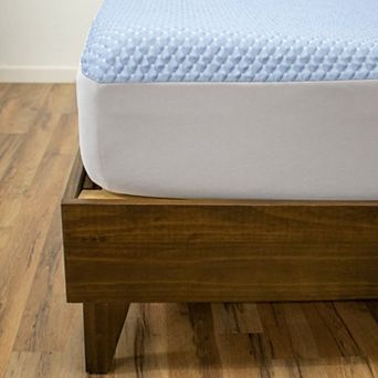 Aere Crystal Cooling Mattress Protector