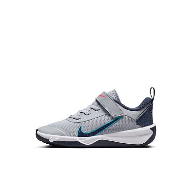 Nike Omni Multi-Court Little Kids' Shoes