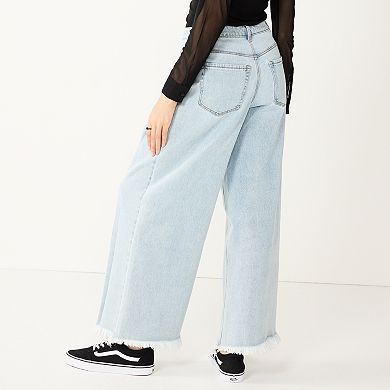 Juniors' SO® '90s High-Rise Wide Leg Jeans