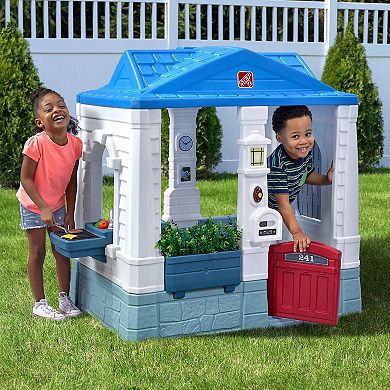 Step2 Neat & Tidy Cottage Homestyle Edition Playhouse