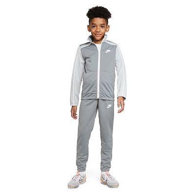 5582894_Smoke_Gray_Lt_Smoke_Wh