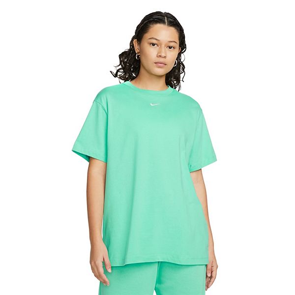 Women's nike boyfriend cheap t shirt