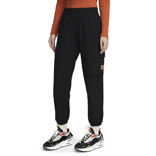 Nike Sportswear Essential Women's High Rise Woven Cargo Pants Branco  DO7209-104