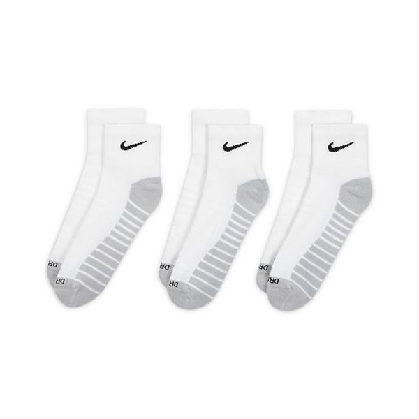 Women's Nike 3 Pack Everyday Max Cushioned Training Ankle Socks