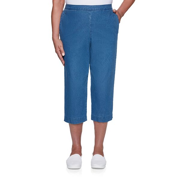 Petite Alfred Dunner Pull-On Capri Jeans