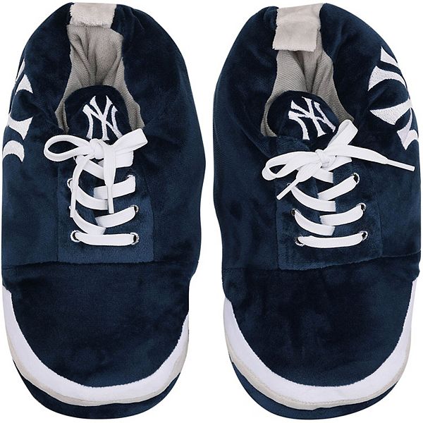 Men's FOCO New York Yankees Plush Sneaker Slippers