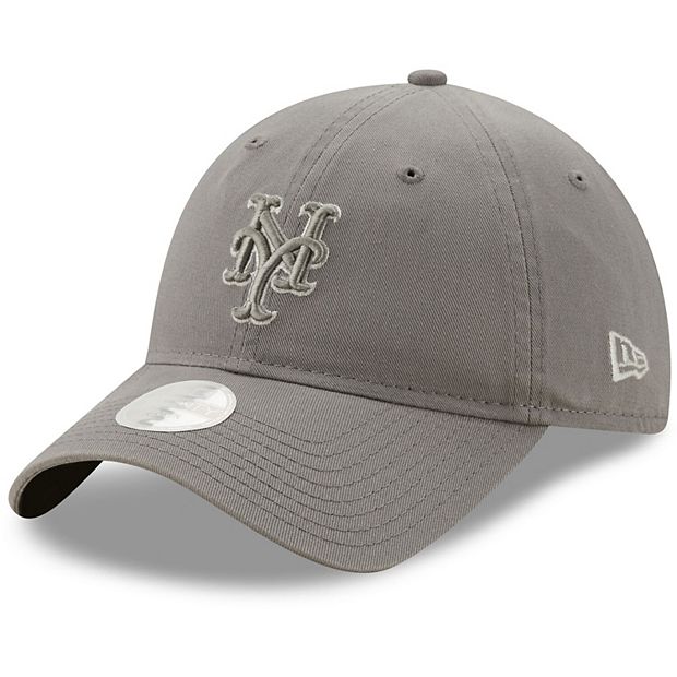 Women's New Era New York Mets Black on Black Core Classic II 9TWENTY  Adjustable Hat