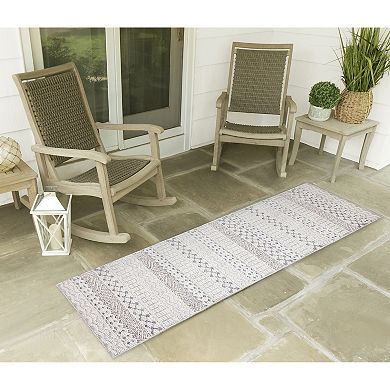 Liora Manne Dunes Geo Stripe Indoor/Outdoor Rug