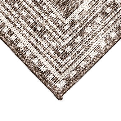 Liora Manne Malibu Etched Border Indoor/Outdoor Rug