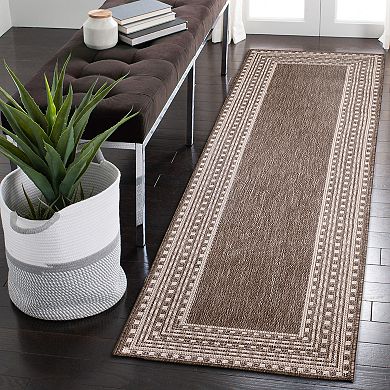 Liora Manne Malibu Etched Border Indoor/Outdoor Rug