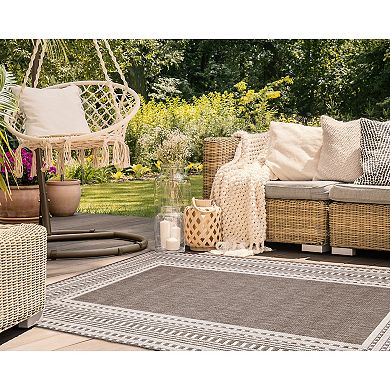 Liora Manne Malibu Etched Border Indoor/Outdoor Rug