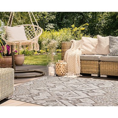 Liora Manne Malibu Ikat Indoor Outdoor Rug