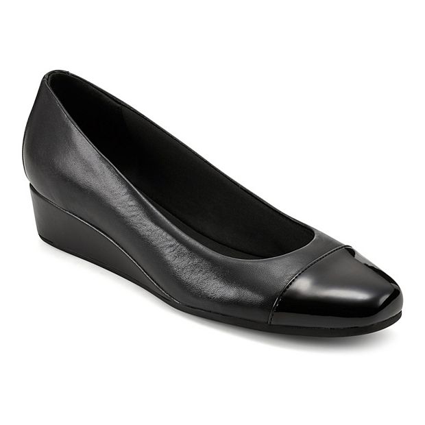 Easy spirit cheap navy pumps