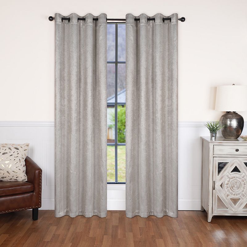 Superior Waverly 2-Pack Insulated Thermal Blackout Grommet Window Curtain S