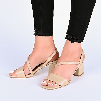 Journee Lirryc Women's Dress Sandals
