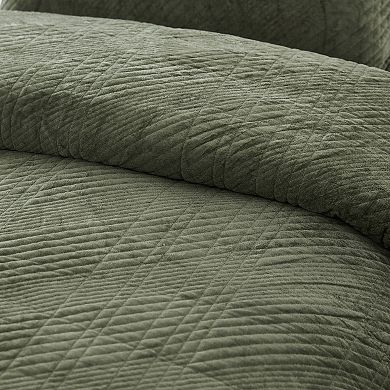 Koolaburra By Ugg Lona Quilt Set