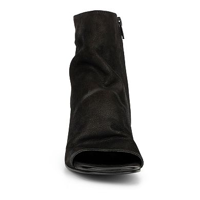Vintage Foundry Co. Sabrina Women's Leather Ankle Boots