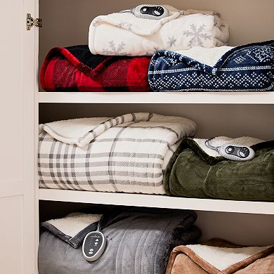 Cuddl Duds® Heated Plush Sherpa Blanket