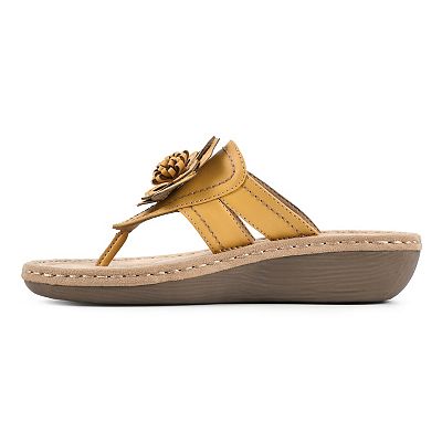 Cliffs by White Mountain Carnation Women's Thong Sandals