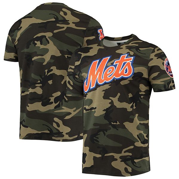 PHOTO: The Mets camo uniforms are kind of ugly