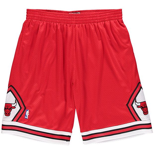 Mitchell & Ness Chicago Bulls Swingman shorts in red