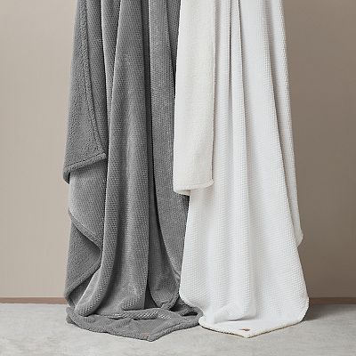 Koolaburra by UGG Pina Sherpa Plush Blanket