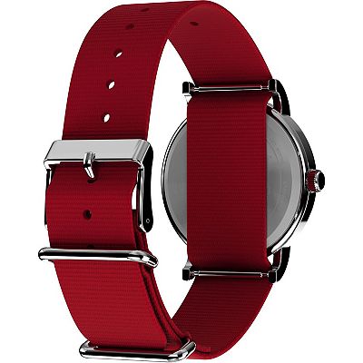 Timex® x Peanuts Weekender Juniors Snoopy Dog House Fabric Strap
