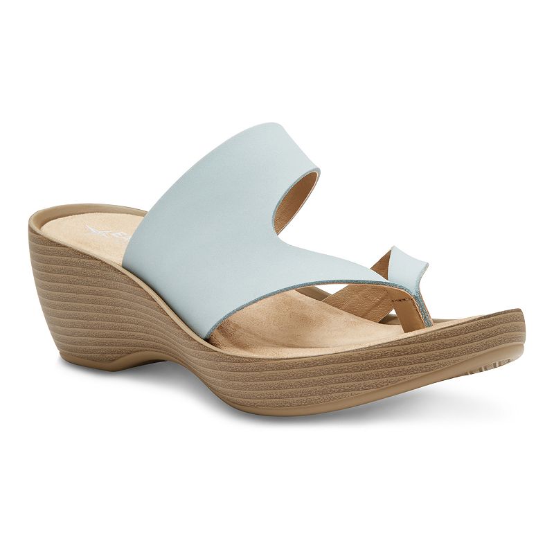 Eastland Laurel Women's Leather Thong Sandals, Size: 9, Light Blue