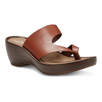 Eastland Laurel Women's Leather Thong Sandals