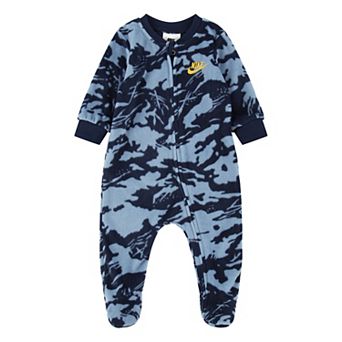 Baby Nike Camo Fleece Sleep & Play