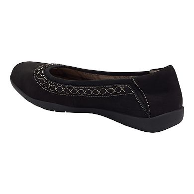 Earth Origins Fable Women's Leather Flats