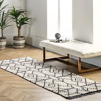 nuLOOM Carlina Modern Geometric Soft Shag Fringe Rug