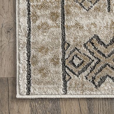 nuLOOM Maryanne Geometric Ornate Area Rug