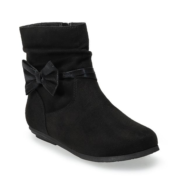 Girls flat hotsell ankle boots