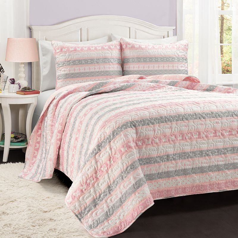 Lush Decor Cottage Core Sara Lily Reversible Quilt Set with Shams, Pink, Tw