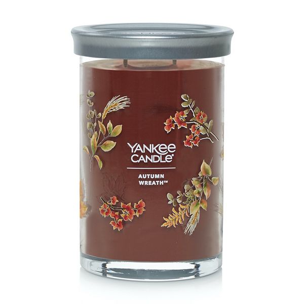 Yankee Candle Autumn Wreath 20oz. Signature Large Tumbler Candle