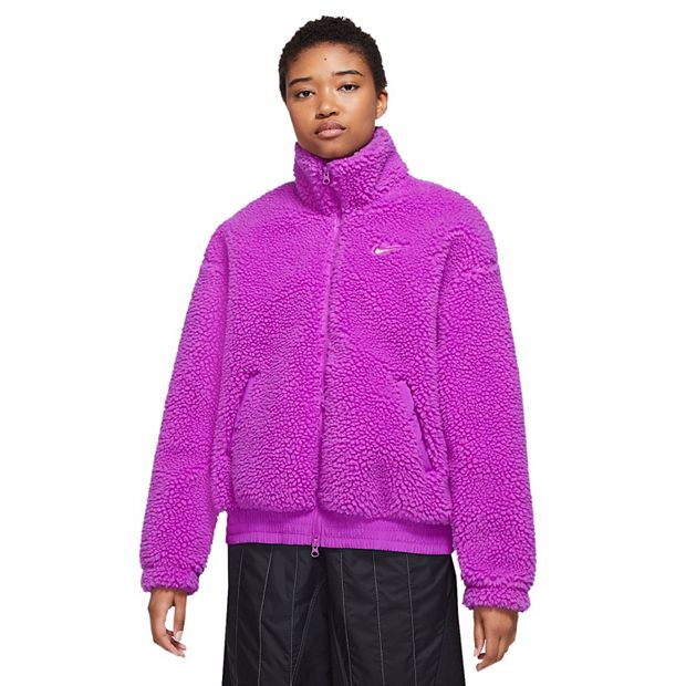 Nike Sportswear Plush Women's Jacket When the wind's whipping and the temps  are dipping, look to the cozy warmth of this fuzzy zip-up. O