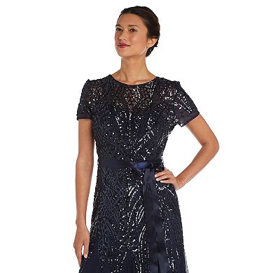Women's R&M Richards Embroidered Godet Gown