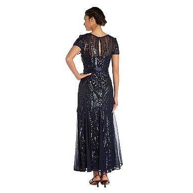 Women's R&M Richards Embroidered Godet Gown