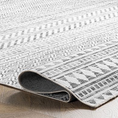nuLOOM Kira Machine Washable Tribal Geometric Area Rug