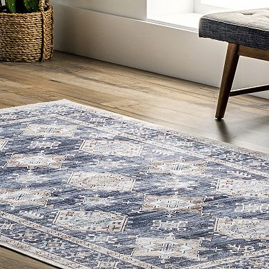 nuLOOM Finley Machine Washable Vintage Distressed Area Rug