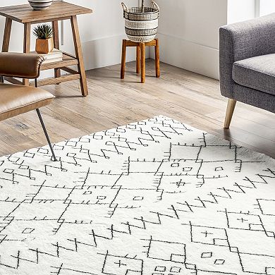 nuLOOM Bev Moroccan Machine Washable Shag Area Rug