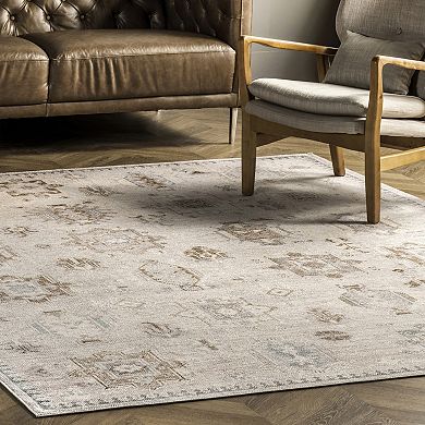 nuLOOM Krystin Machine Washable Distressed Area Rug