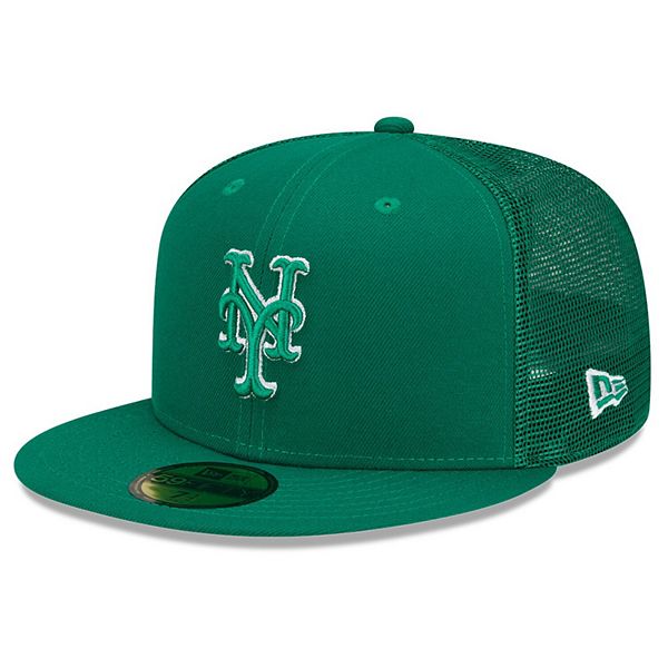 Men's New Era Green Boston Red Sox 2022 St. Patrick's Day On