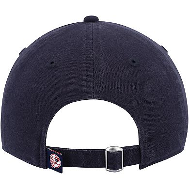 Women's New Era Navy New York Yankees Team Logo Core Classic 9TWENTY Adjustable Hat