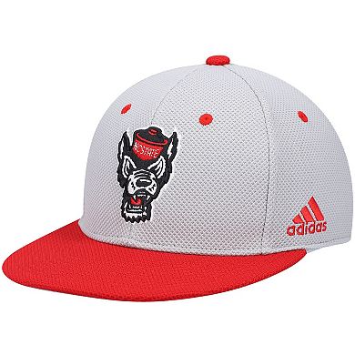 Men's adidas Gray/Red NC State Wolfpack On-Field Baseball Fitted Hat