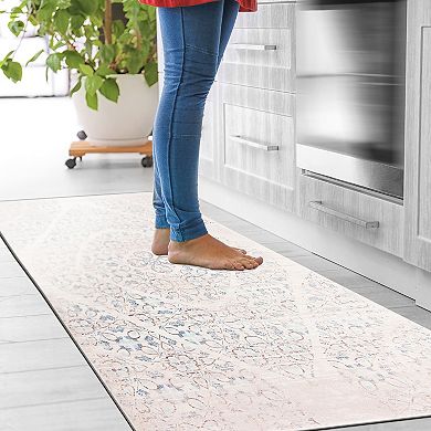World Rug Gallery Distressed Boho Anti-Fatigue Mat