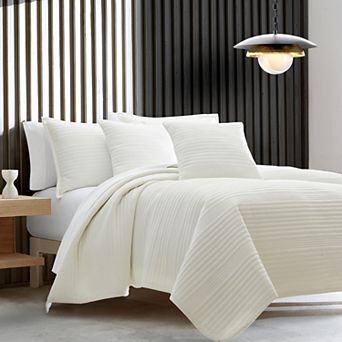 Five Queens Court Miles Standard Quilted Sham