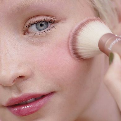 Multitasking Cheek Brush for Powder Blush, Bronzer & Highlighter