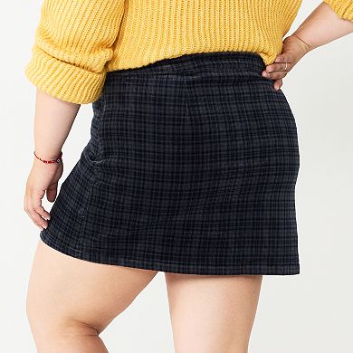 Juniors' Plus Size SO® Front Lace-Up Mini Skirt